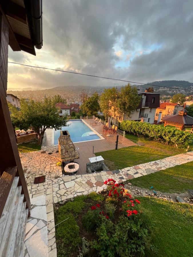 Exclusive Bistrik Villa *